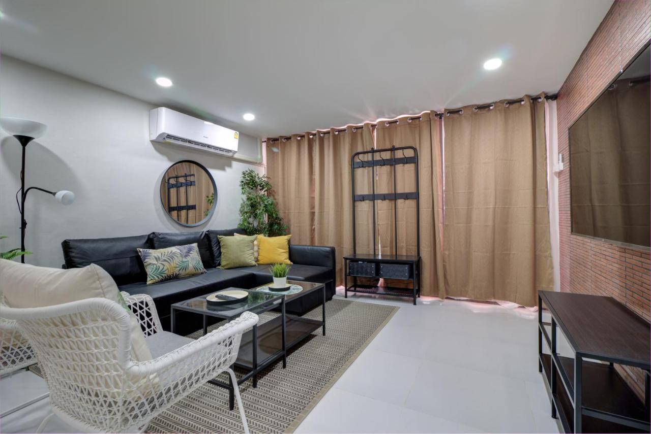 छुट्टी का घर Watergate Townhouse 曼谷中心水門家 *