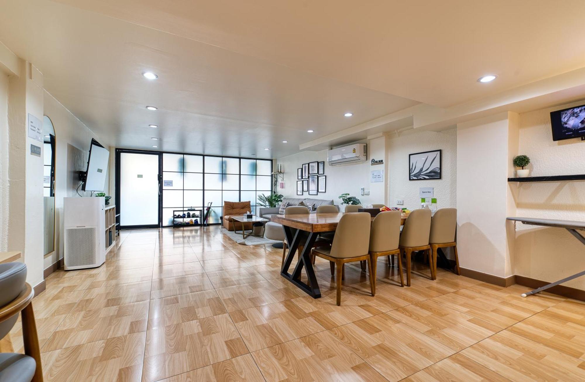 Watergate Townhouse 曼谷中心水門家 छुट्टी का घर Bangkok